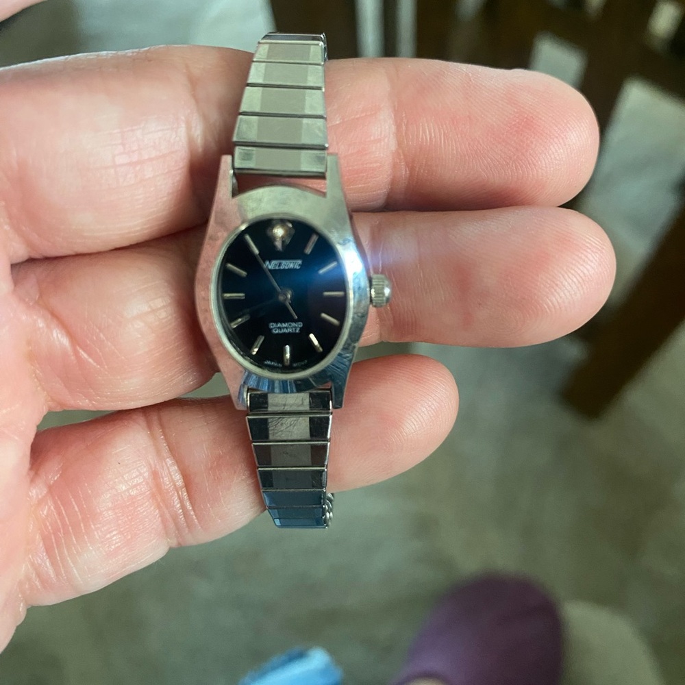 Nelsonic Diamond Silver and Black Quartz Watch